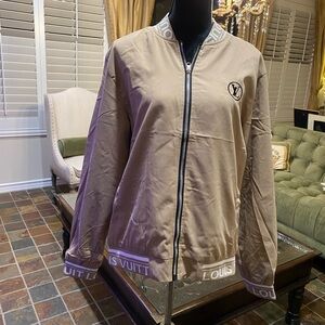 Louis Vuitton Beige Mens Jacket/windbreaker EUC